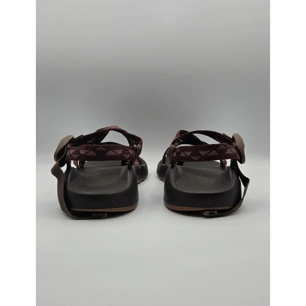 Chaco Z/2 Classic Men Sandals Size 9 Brown Burgundy Hiking Toe Loop Outdoor